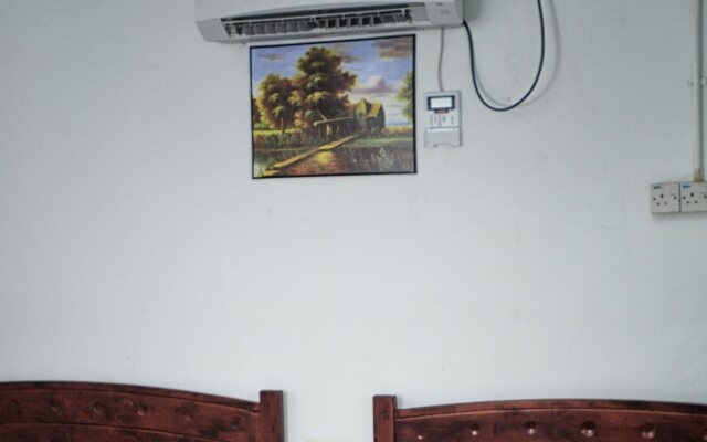 OYO 89850 Mutiara Motel