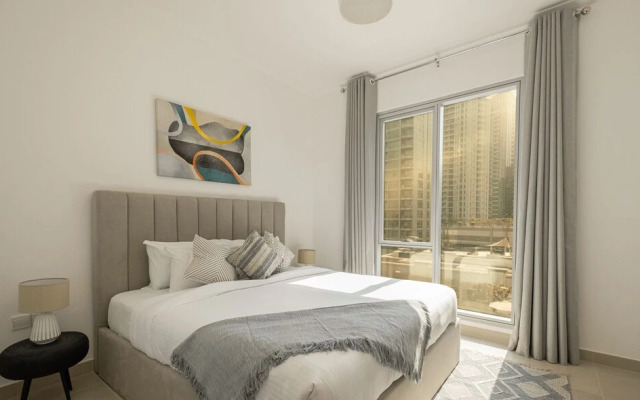 LUX | Marina Promenade 2 BR Prime location Apt