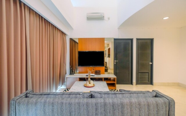 Elegant 2BR with Study Room Essence Dharmawangsa Apartment