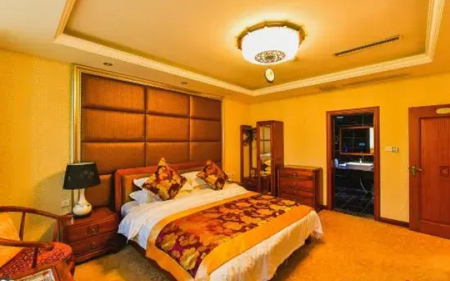 Longquan Hotel
