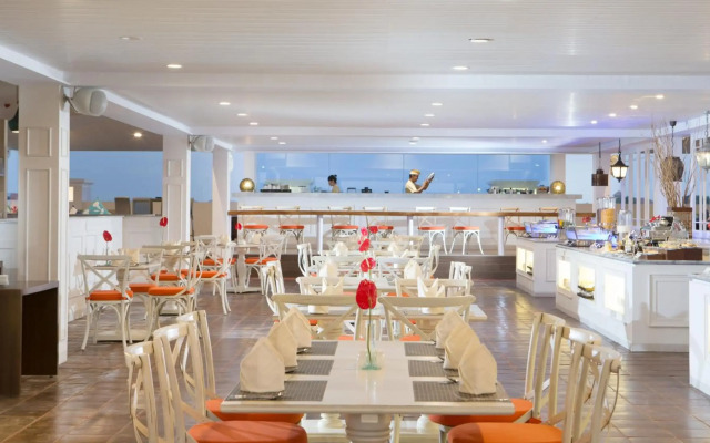 Hotel Santika Seminyak