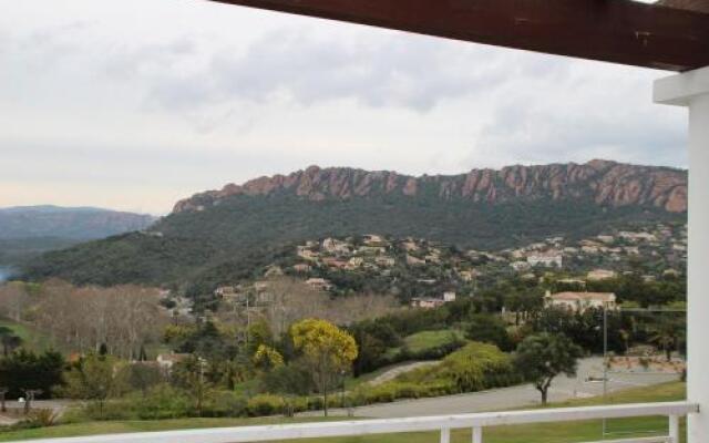 Cap Estérel Vacances - Studio vue Estérel C5 - 294la