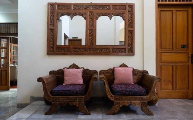 SAREH VILLA by The Lavana