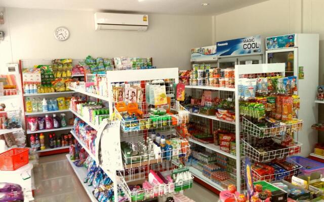 Koh Jum Hostel