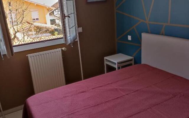 Bayonne appartement 63m2 avec terrase parking wifi