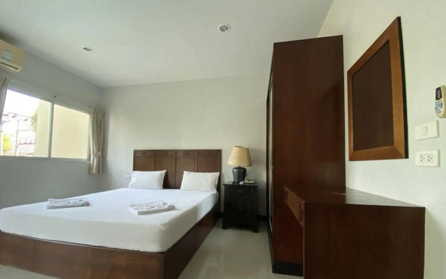 C.A.P. Mansion Hotel