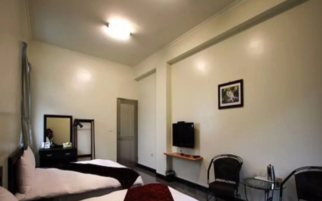 Deren Tea Garden B&B