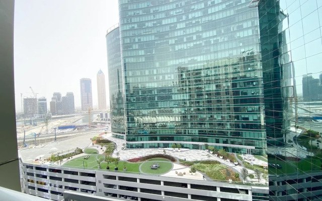 Marco Polo - Chic Studio with Balcony and Spa, Canal Views