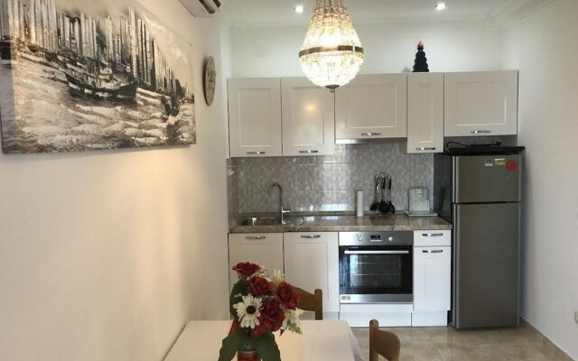 Beach Apartments with Pool