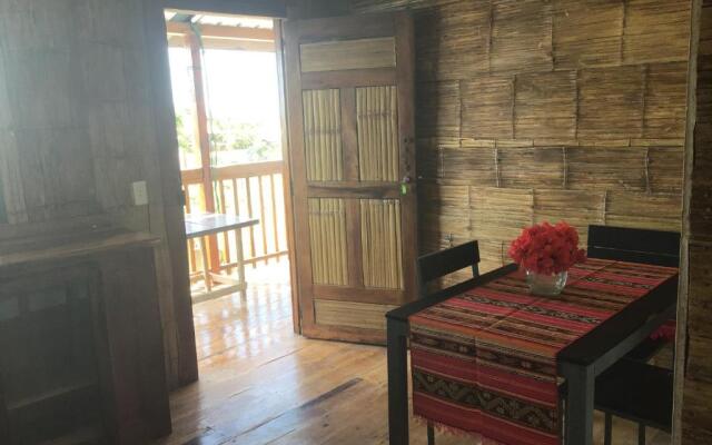 Suki Cafe Apartments