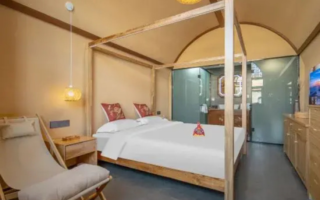 Dazhai Cave Homestay (Dazhai Scenic Area Branch)