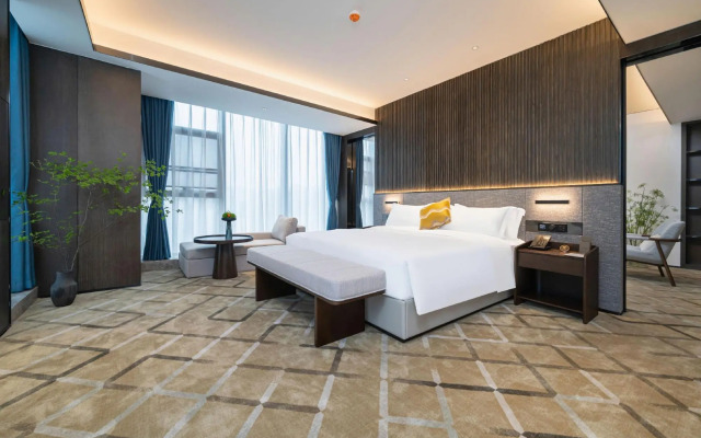 Golden °R Hotel(Shenlongcheng Store of Municipal People's Government)