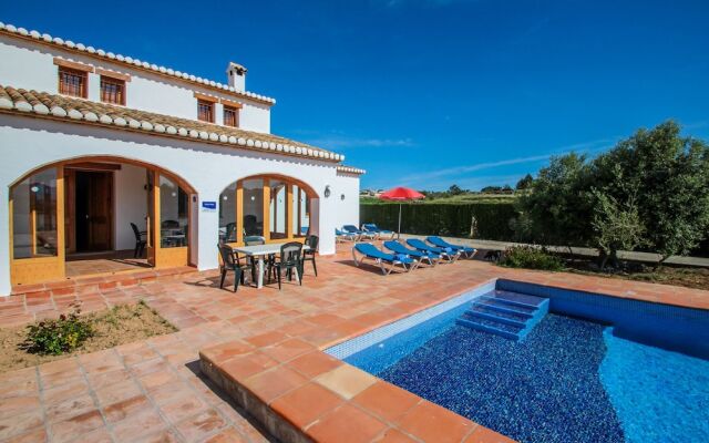 Finca Pepa - beautiful little house in pretty grounds with lovely views in Benissa