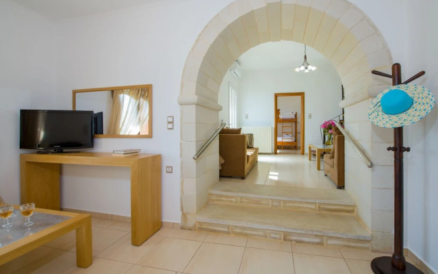 Lilium Stone Villa