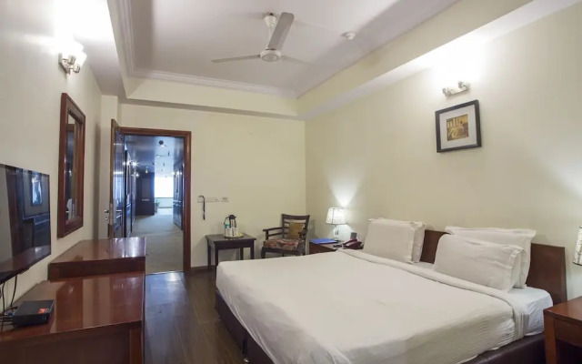 OYO 506 Hotel Blue Stone