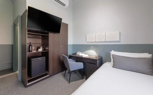Vulcan Hotel Sydney