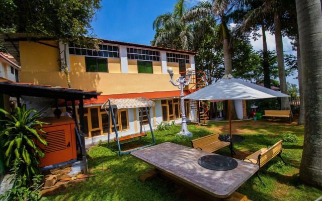 Residenza - Clifton Inn Resorts