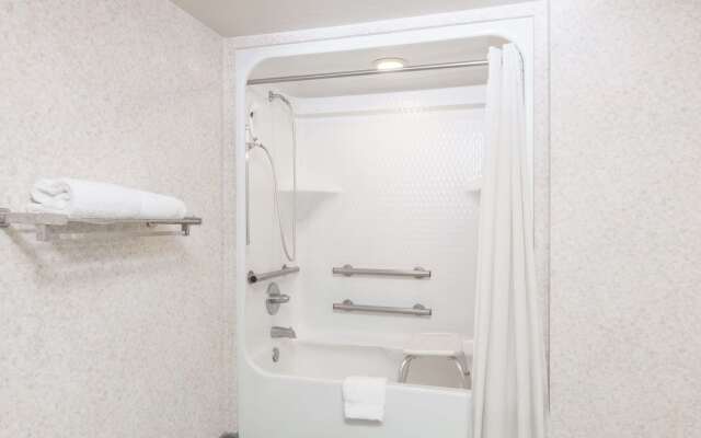 Super 8 by Wyndham Jasper TX