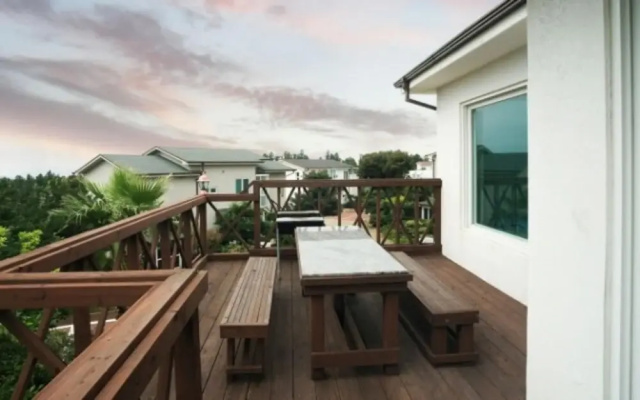 Seogwipo JJ House Pension