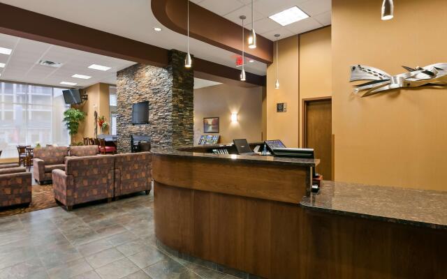 Best Western Plus Chateau Inn Sylvan Lake