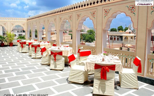 Hotel Fort Chandragupt Jaipur