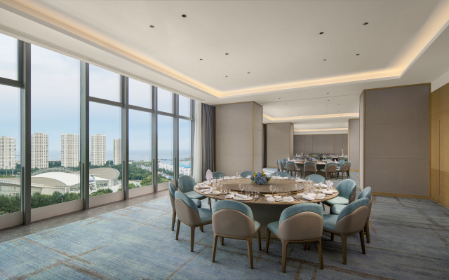Holiday Inn Qinhuangdao Haigang by IHG