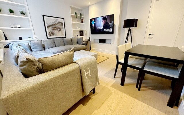 Londwell - Chelsea Garden Flat - Private Oasis