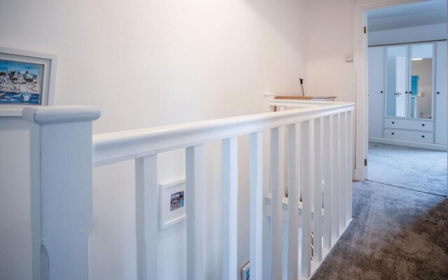 Castle Square - 2 Bedroom Holiday Home - Mumbles