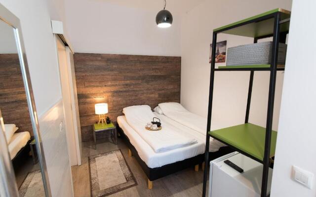 Ultra Central Bohemian Apartment 1