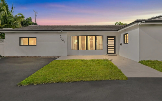 Kasa Lighthouse Point South Florida