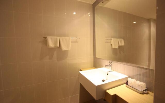 Hub Hua Hin 57 Hotel