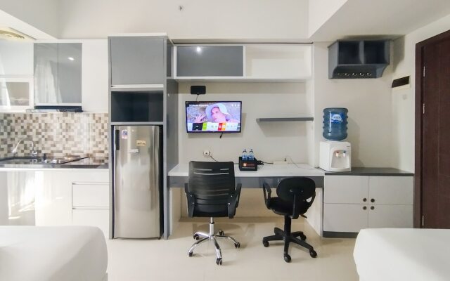 Strategic And Comfy Studio At Skyland City Jatinangor Apartment