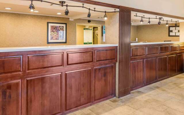 Quality Inn & Suites Sevierville - Pigeon Forge