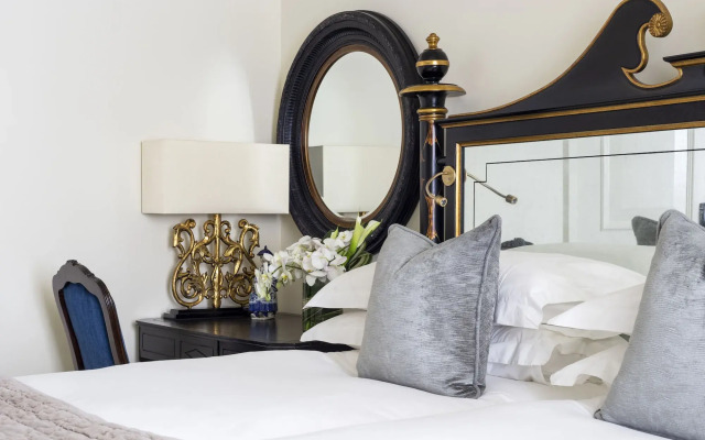 The Kensington Hotel