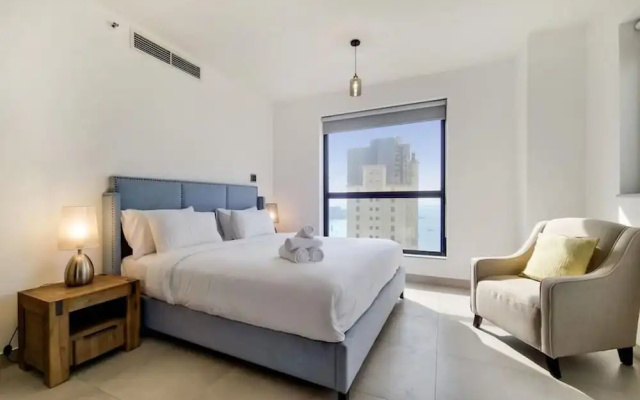 Large 4 Bedroom Sea View Jbr