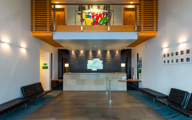 Holiday Inn Salisbury - Stonehenge by IHG