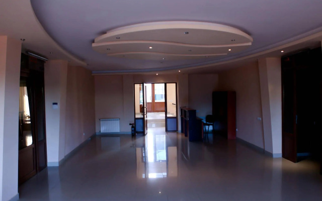 Roomer Hotel