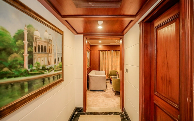 Regenta Central Lucknow by Royal Orchid Hotels Limited