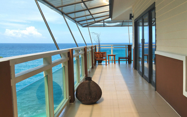 Secret Cliff Villa