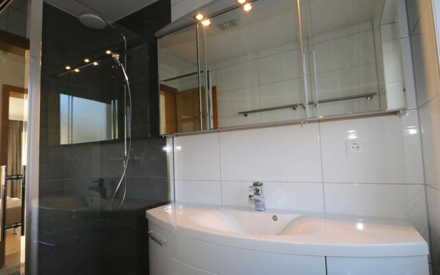 Holiday Flat, Axams