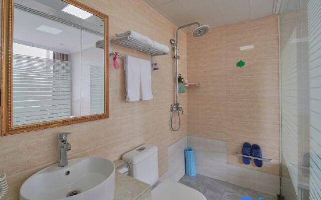 Pebble Motel (Hangzhou Hefang Street, Jiangcheng Road Metro Station)