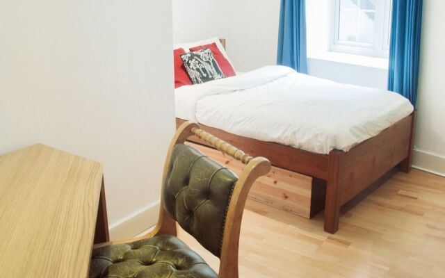 Great London 2 Bed Apartment