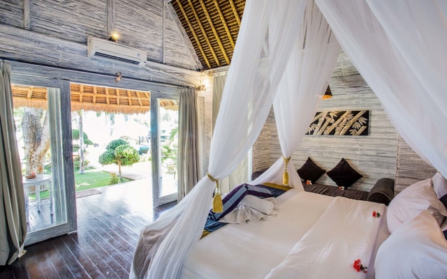 Bay Shore Hut's Lembongan – Guest Rooms – Lembongan Island
