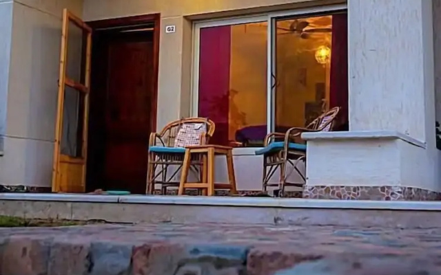 The Cozy Pool Home