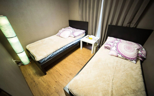 Hikari House - Hostel
