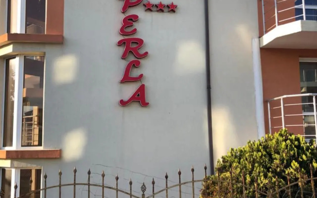 Perla Beach