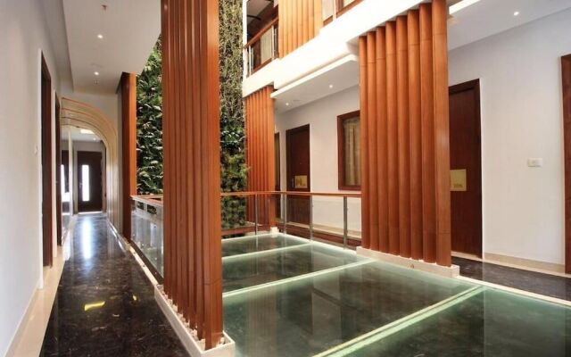 Royal Residence City Center