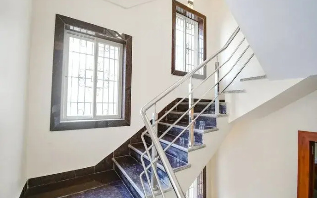 Fabhotel Dream World Residency
