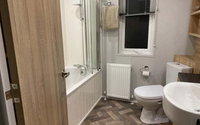 Elite Bluewater Lodge
