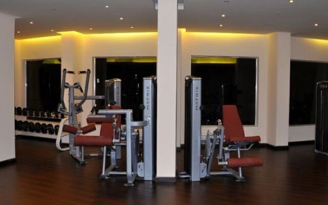 Golden 5 Sapphire Suites Hotel